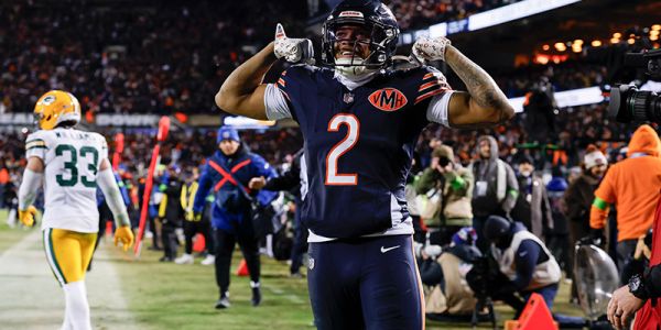 Remontan Osos de Chicago desventaja y elimina a los empacadores de Green Bay