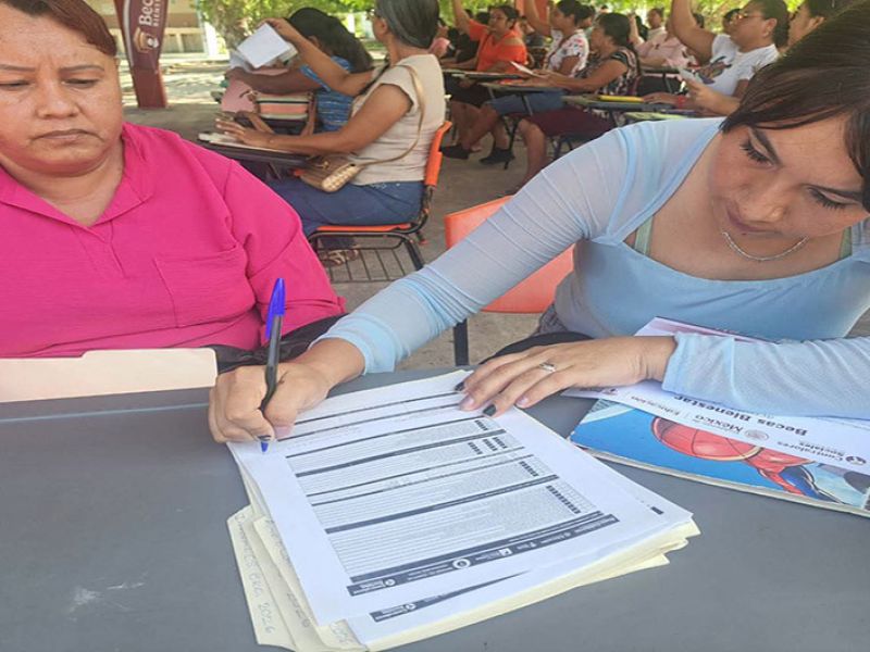 Revelan calendario para entrega de tarjetas de la Beca Rita Cetina