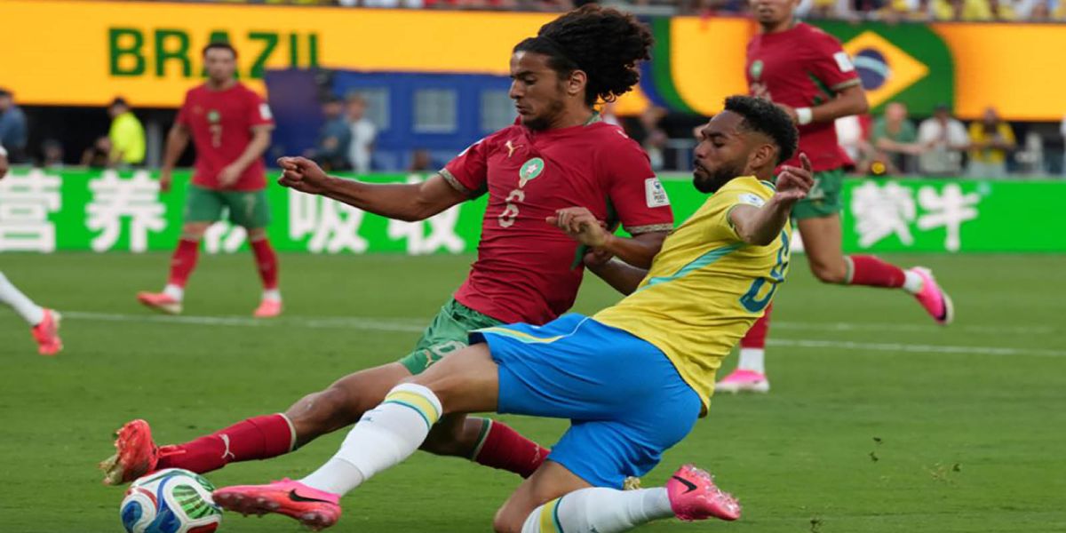 Empatan Brasil y Marruecos a un gol en su debut mundialista