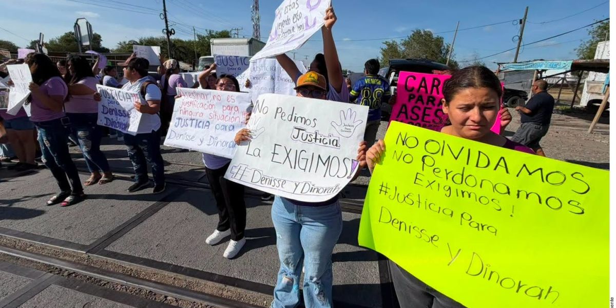 Bloquean puente internacional por asesinato de gemelas en Matamoros 