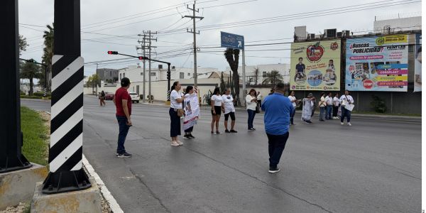 Bloquea colectivo vialidades en Reynosa en protesta por inseguridad