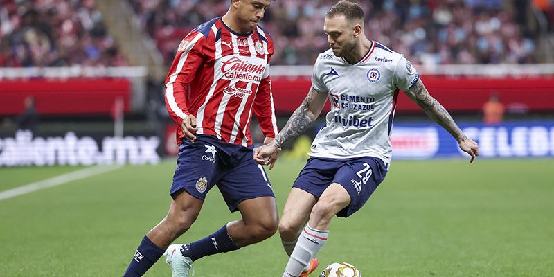 Cruz Azul y Chivas se juegan el último boleto a semifinales