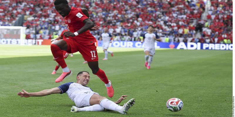 Canadá hace historia y rescata empate ante Bosnia