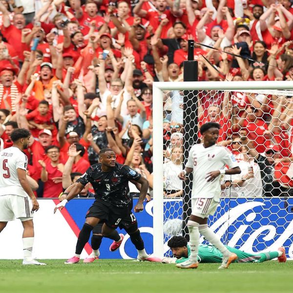 Canadá humilla a Catar goleándolo 6 goles a 0