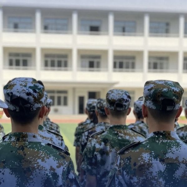 Da SET ‘sepultura’ legal a escuelas militarizadas