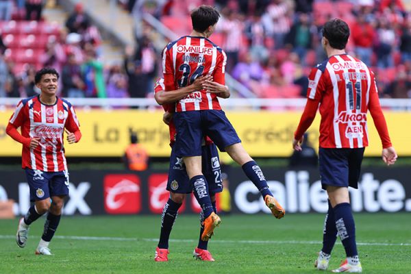 Son las Chivas del Guadalajara superlíder después de tres jornadas