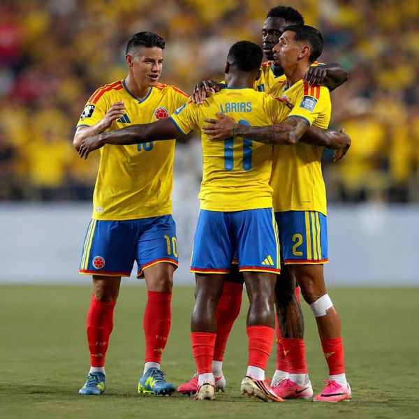 Colombia vence a Ghana por la mínima y va contra Suiza en octavos