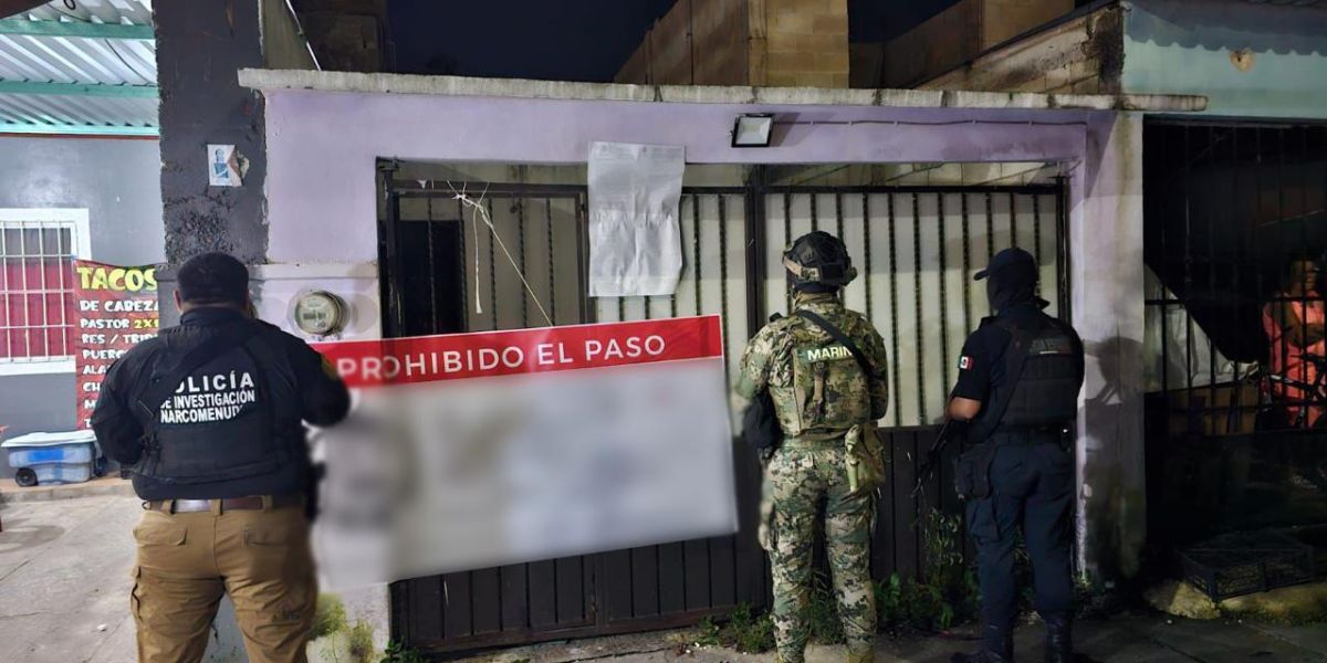 FGE de Quintana Roo aseguran drogas en 5 cateos y detienen a seis personas