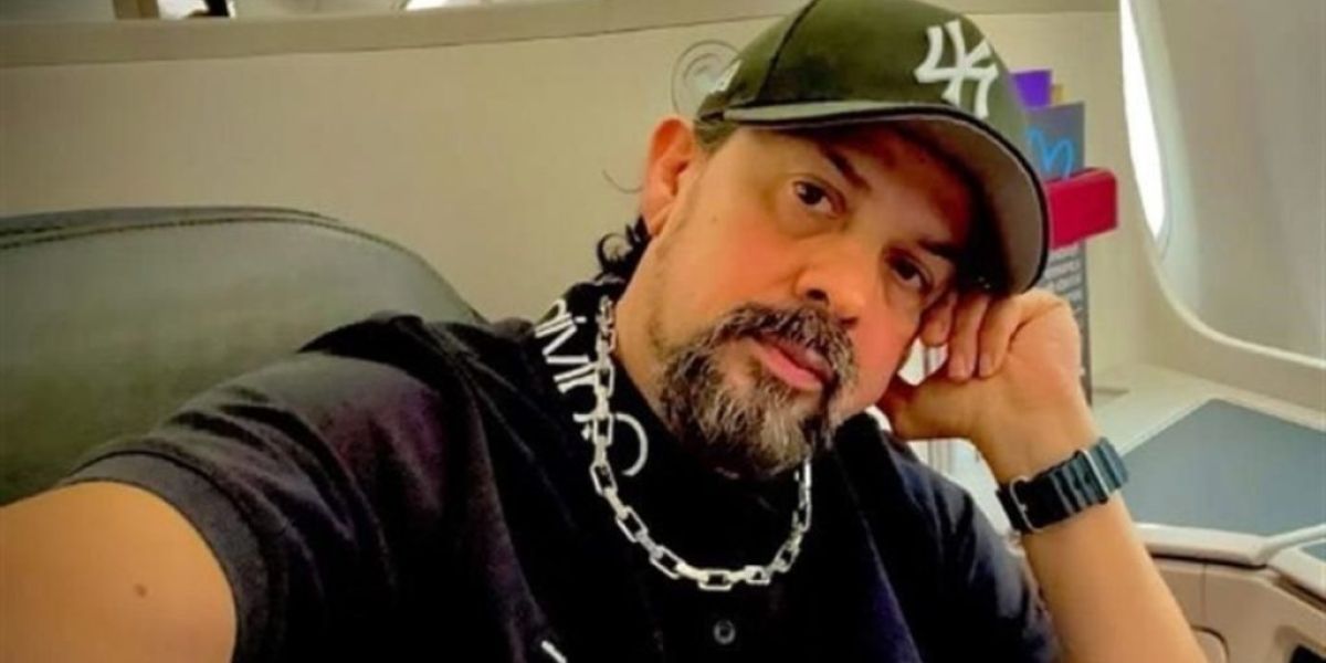 Cruz Martínez obtiene suspensión de orden de aprehensión