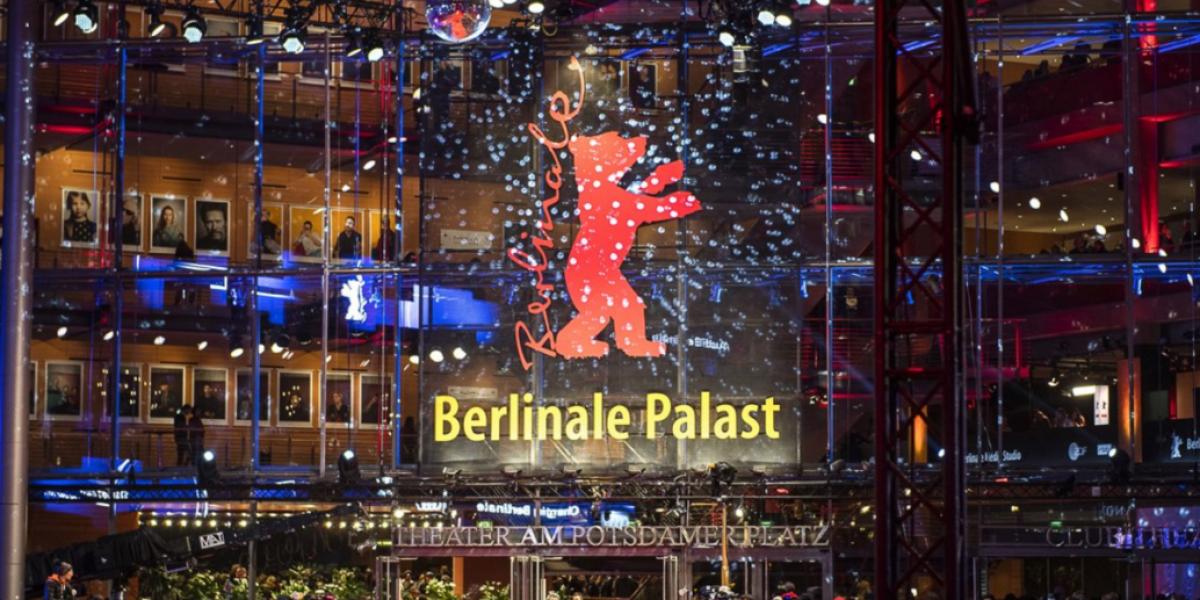 La Berlinale abrirá con la comedia ‘She came to me’ y un mensaje de Zelenski