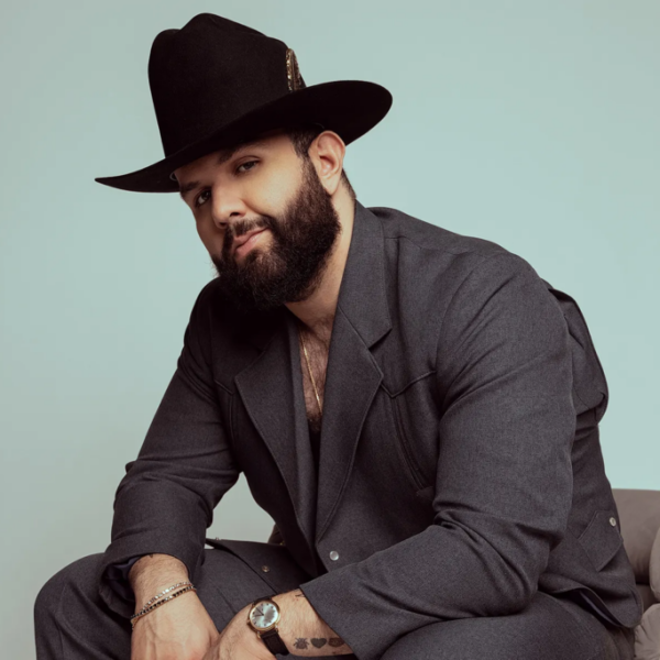 Diagnostican a Carín León con dengue; anuncia nuevas fechas de sus conciertos en León