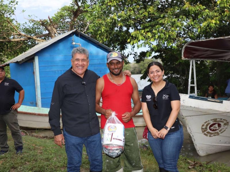 Apoya Armando Martínez a pescadores de la ribera del Tamesí