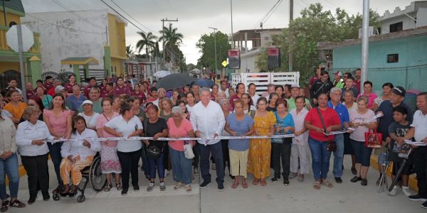 Entrega Armando Martínez pavimentación de vialidades en Monte Alto
