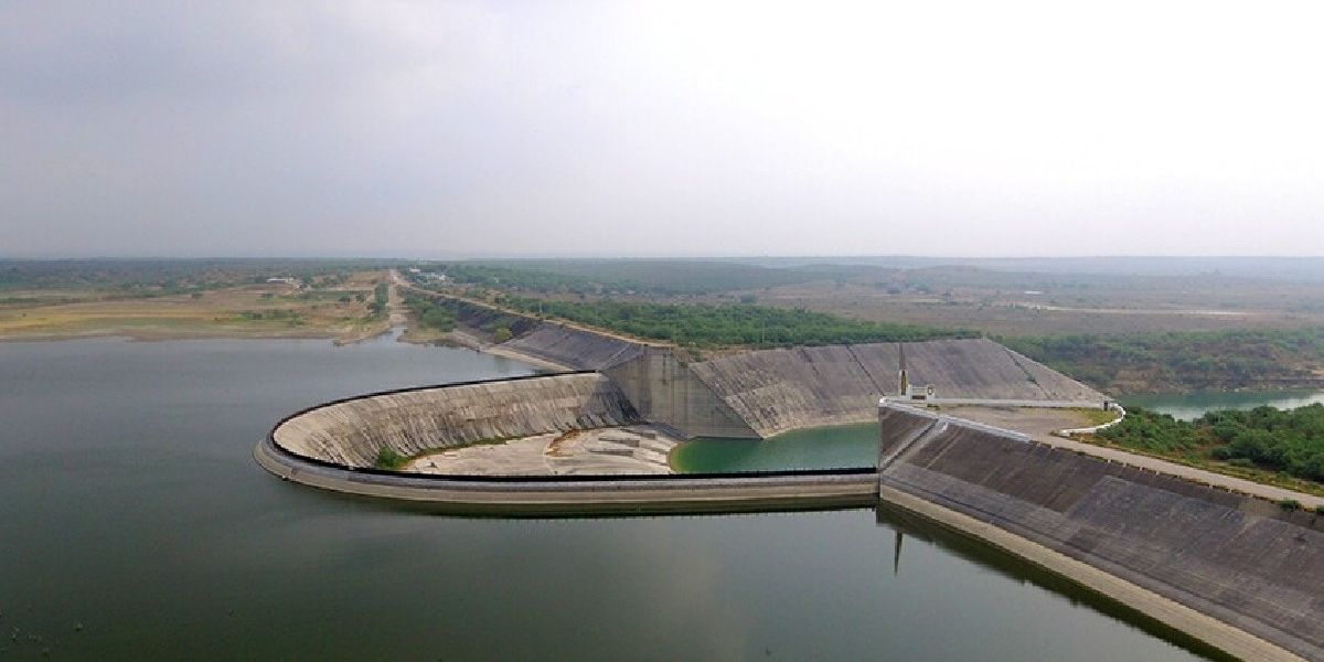 Alarma en Tamaulipas por desfogue masivo de agua