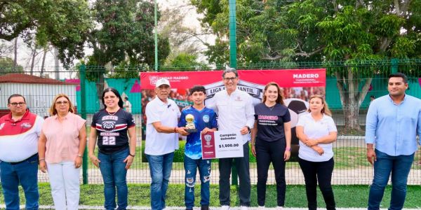 Erasmo González Robledo encabeza premiación de la Liga Inter DGETI Zona Sur 2026