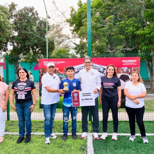 Erasmo González Robledo encabeza premiación de la Liga Inter DGETI Zona Sur 2026