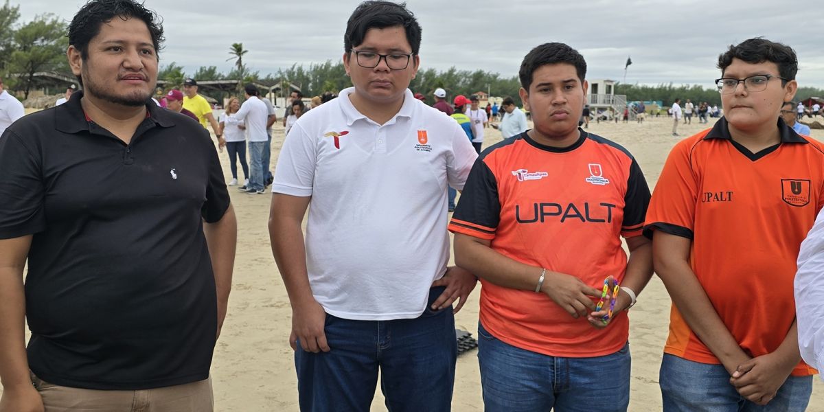 Construyen maquina recicladora de latas y botellas pet