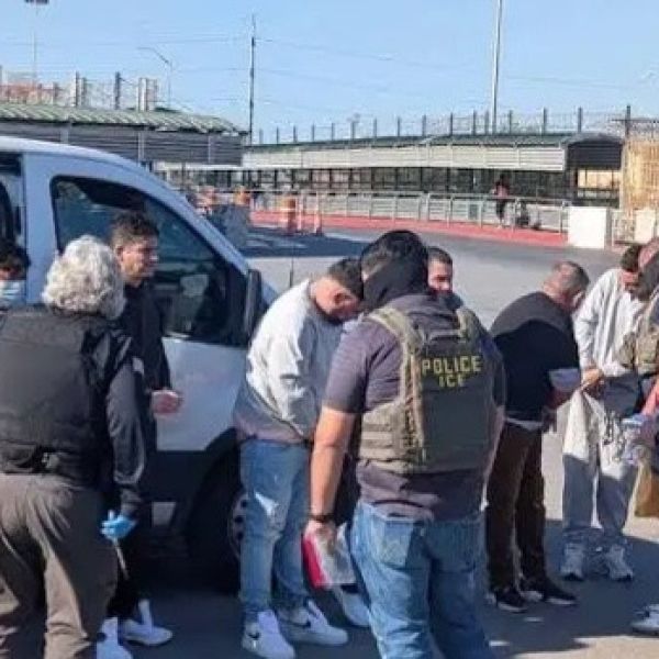 Alerta en la frontera: repatriaciones se disparan y colapsan Matamoros