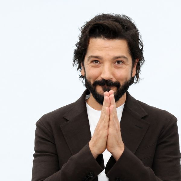 Diego Luna presta su voz a la exposición inmersiva de Liam Young 'In Other Worlds'