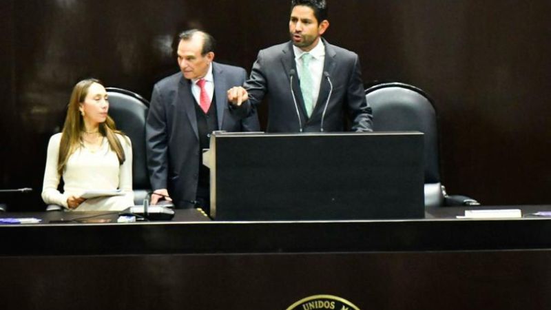 Hunde más ASF a Taddei: Sobreprecios en contratos