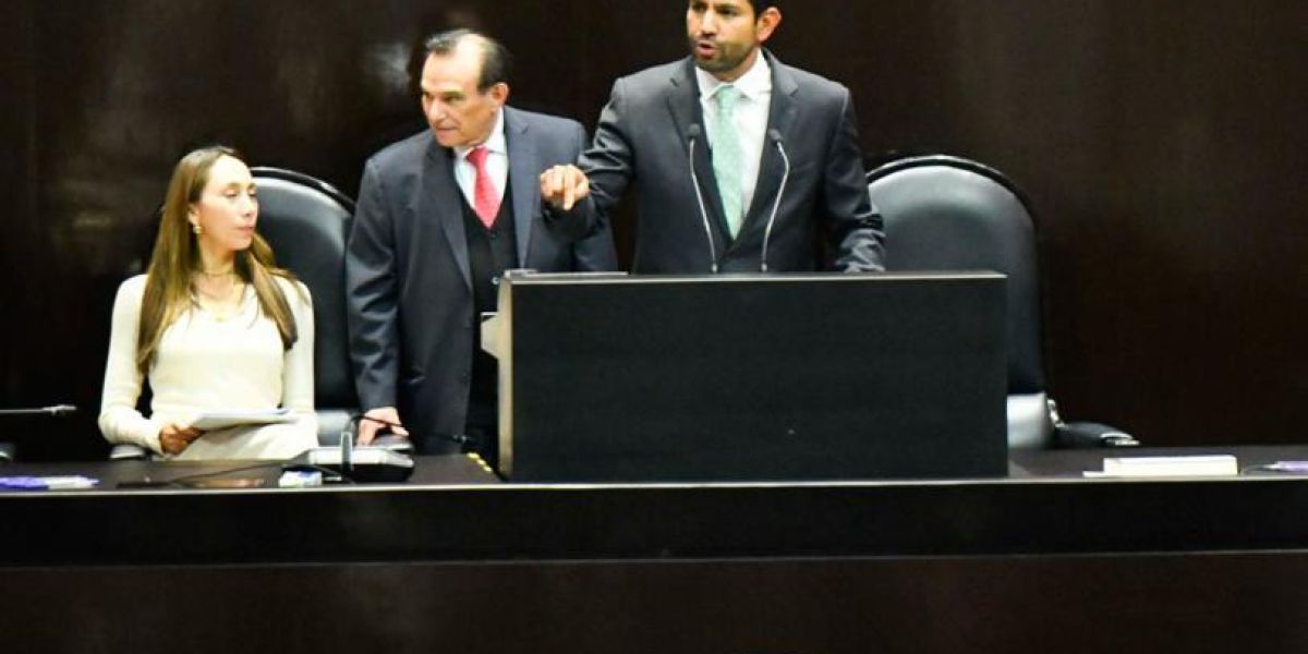 Hunde más ASF a Taddei: Sobreprecios en contratos