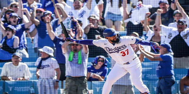 Inician Dodgers con triunfo en los playoffs de la MLB