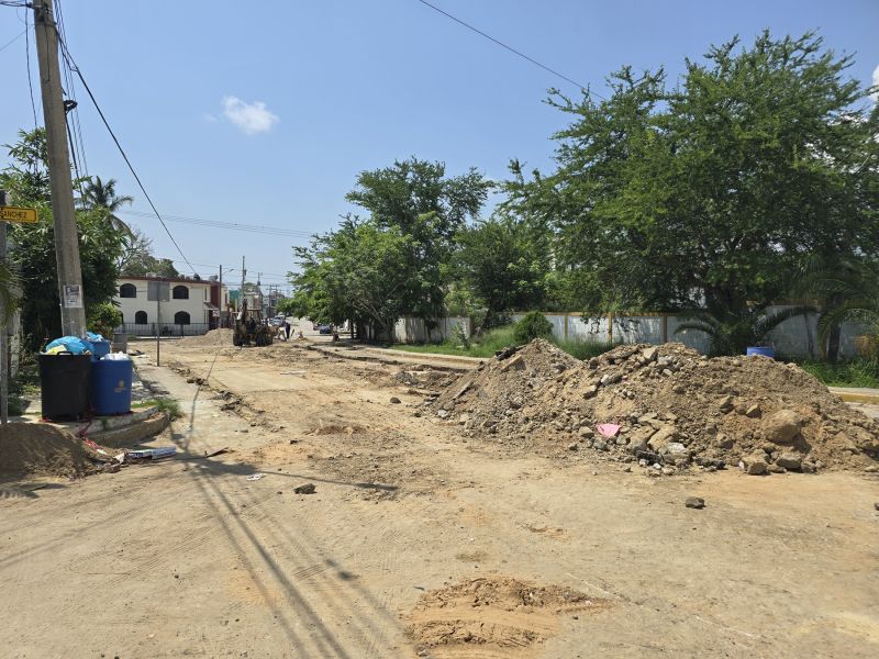Obras inconclusas de COMAPA Sur generan molestias en Ciudad Madero