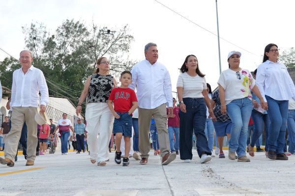 Inaugura Armando Martínez más obras de pavimentación en Altamira