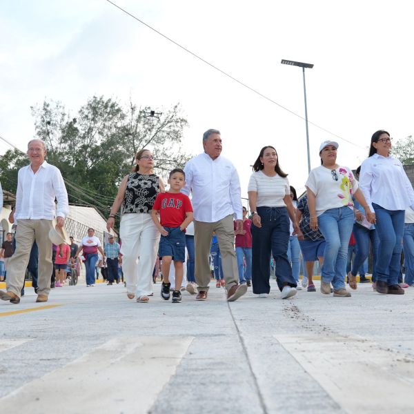 Inaugura Armando Martínez más obras de pavimentación en Altamira