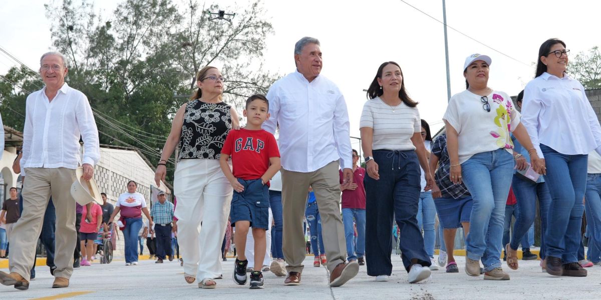 Inaugura Armando Martínez más obras de pavimentación en Altamira