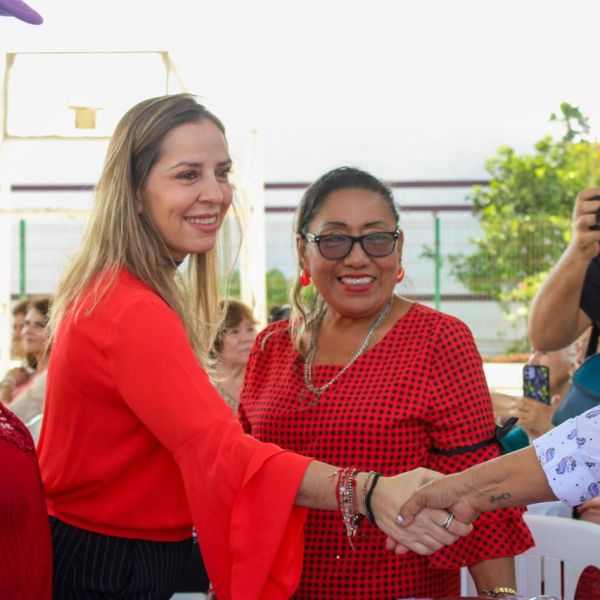 Impulsa DIF más programas de atención a adultos mayores