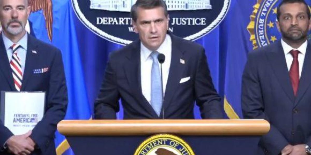 Va EU por CJNG: Ofrece ¡100 mdd! por sus líderes