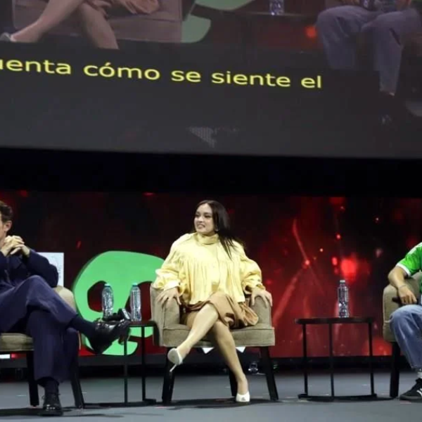 Elenco de La Casa del Dragón desata la euforia en México