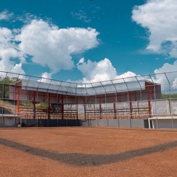 Estrenarán parque funcionarios y maestros de la UAT