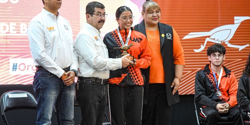 Reconocen a deportistas la UAT a medallistas ANUIES 2025