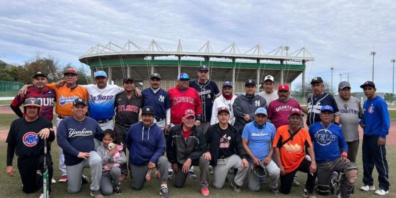 Yanquis imponen su poder en softbol de veteranos
