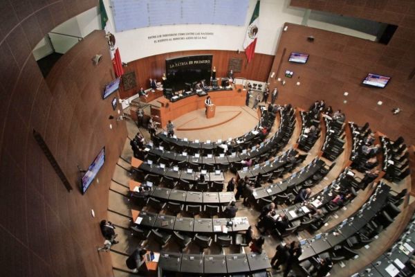 Valida Senado semana de 40 horas y ‘batea’ descanso doble