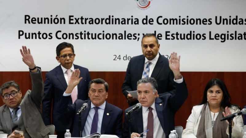 Plan B avanza; proponen eliminar a la presidenta de boleta electoral