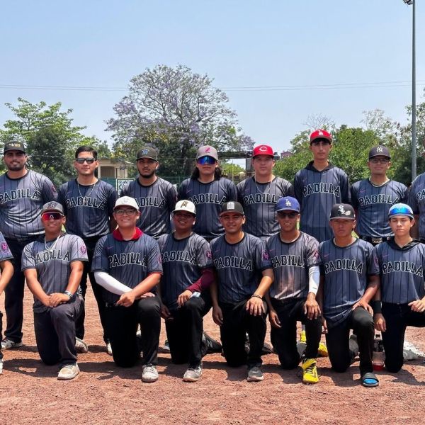 Destacan padillenses en softbol femenil y varonil