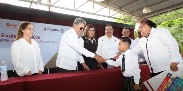 Encabeza Armando Martínez inicio de ciclo escolar 2025-2026