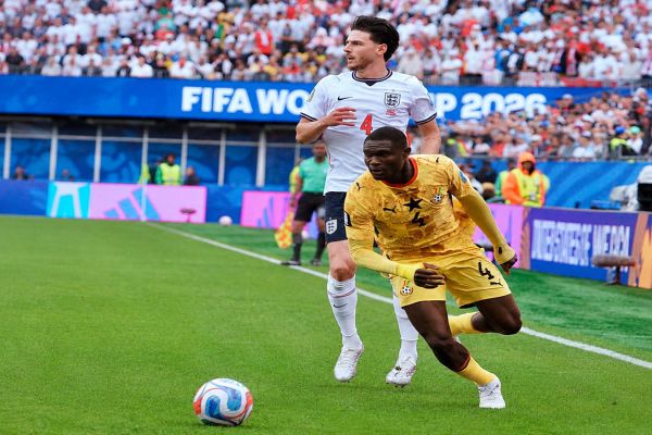 Inglaterra y Ghana empatan sin goles