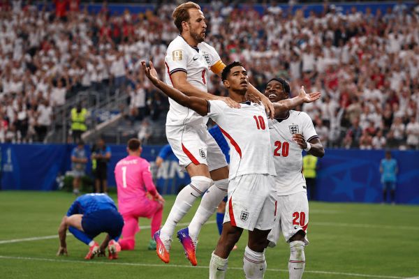 Inglaterra supera a Croacia en un vibrante duelo en Dallas