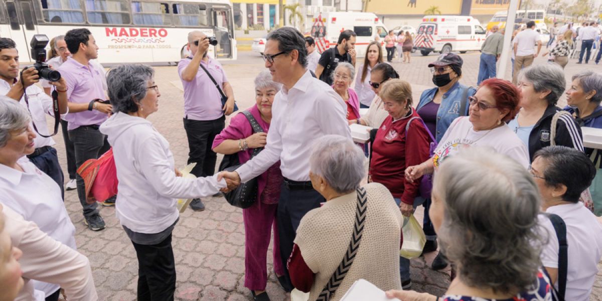 Erasmo González reafirma su compromiso con los Adultos Mayores