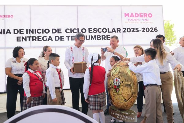 Erasmo González da fuerte impulso a la educación en Ciudad Madero