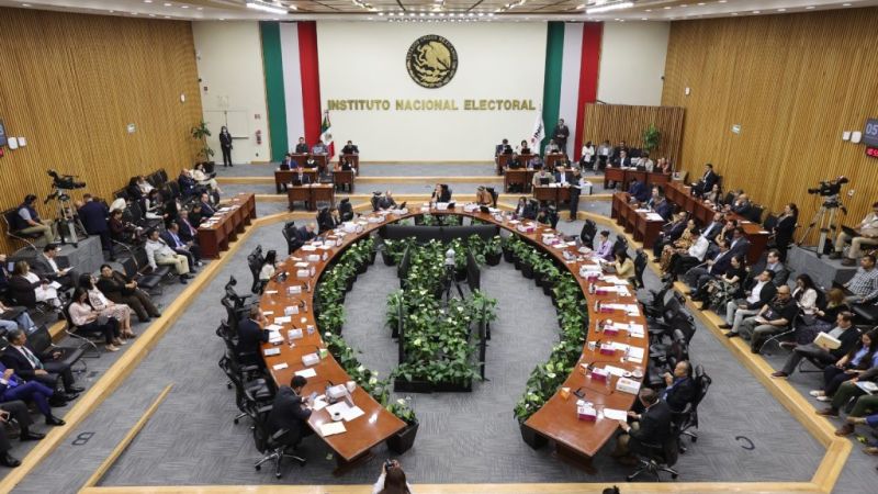 “Adelantan” elecciones en 27 Estados: INE
