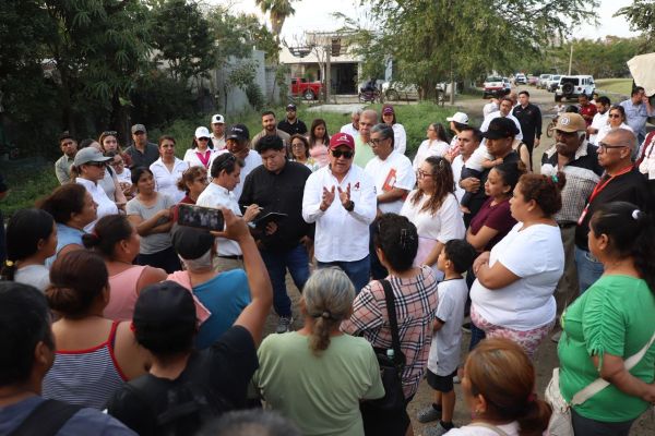 Supervisa Armando Martínez drenaje en colonias de Altamira