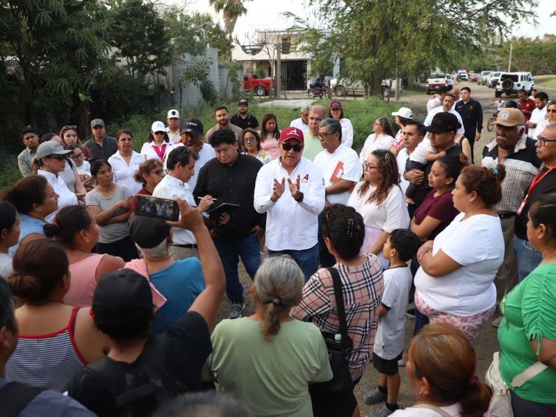 Supervisa Armando Martínez drenaje en colonias de Altamira