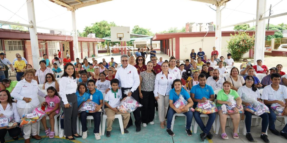 Respalda Gobierno de Altamira a personas con discapacidad con apoyos alimenticios