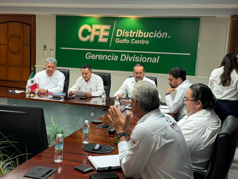 Fortalece Armando Martínez coordinación entre municipio y CFE