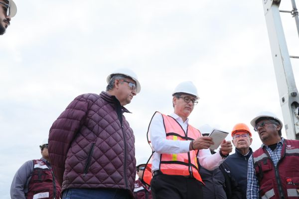 Erasmo González supervisa avance de Estación de Transferencia Madero